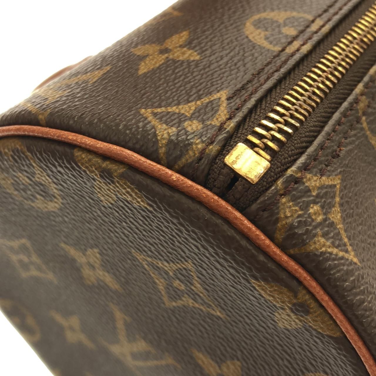 Louis Vuitton Monogram Papillon 26 — view 6