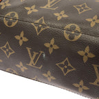 Louis Vuitton Monogram Beaubourg — view 4