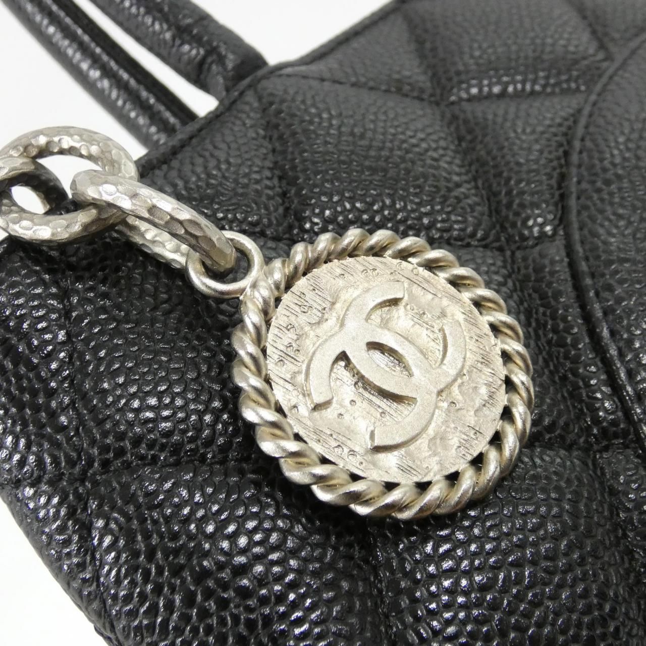 Chanel Vintage Bag Handbag Black — view 5