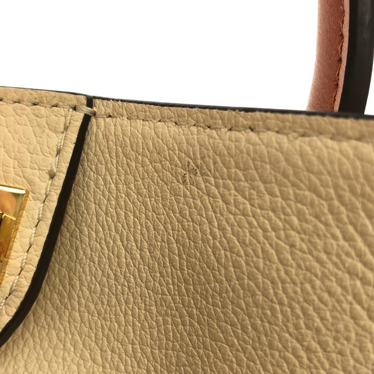 Louis Vuitton on My Side MM — view 9