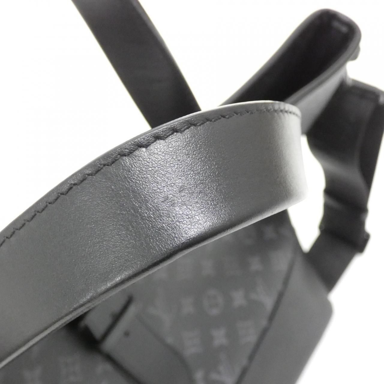 Louis Vuitton Monogram Eclipse Saumur — view 9