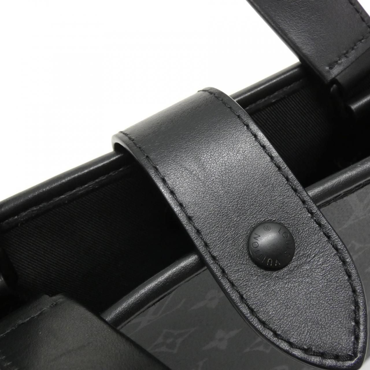 Louis Vuitton Monogram Eclipse Saumur — view 6