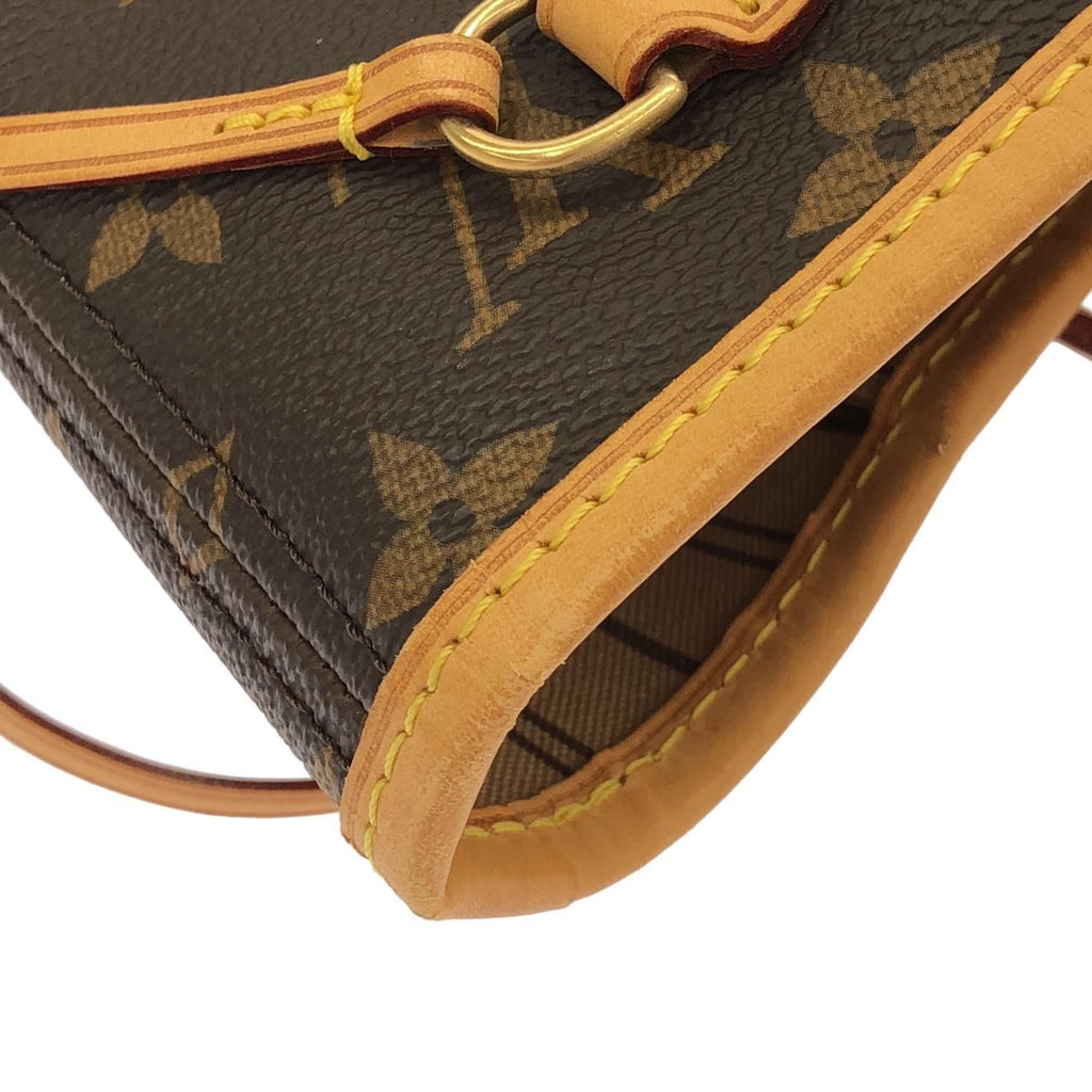 Louis Vuitton Monogram Neverfull PM — view 3