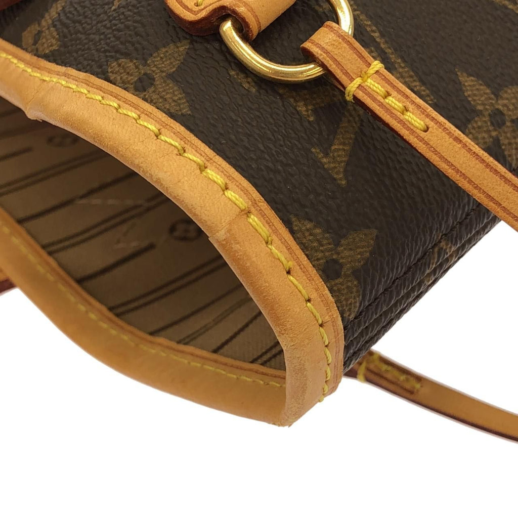 Louis Vuitton Monogram Neverfull PM — view 4