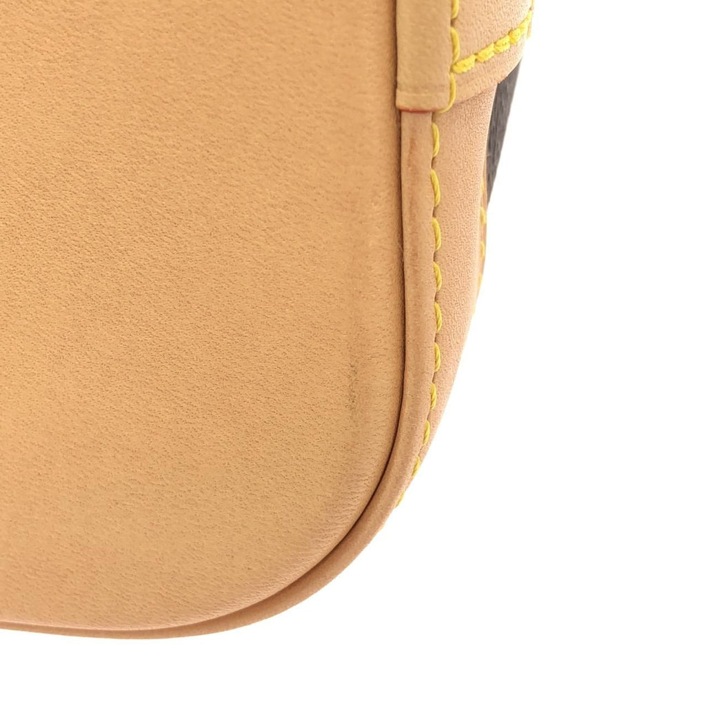 Louis Vuitton Monogram Alma PM — view 3