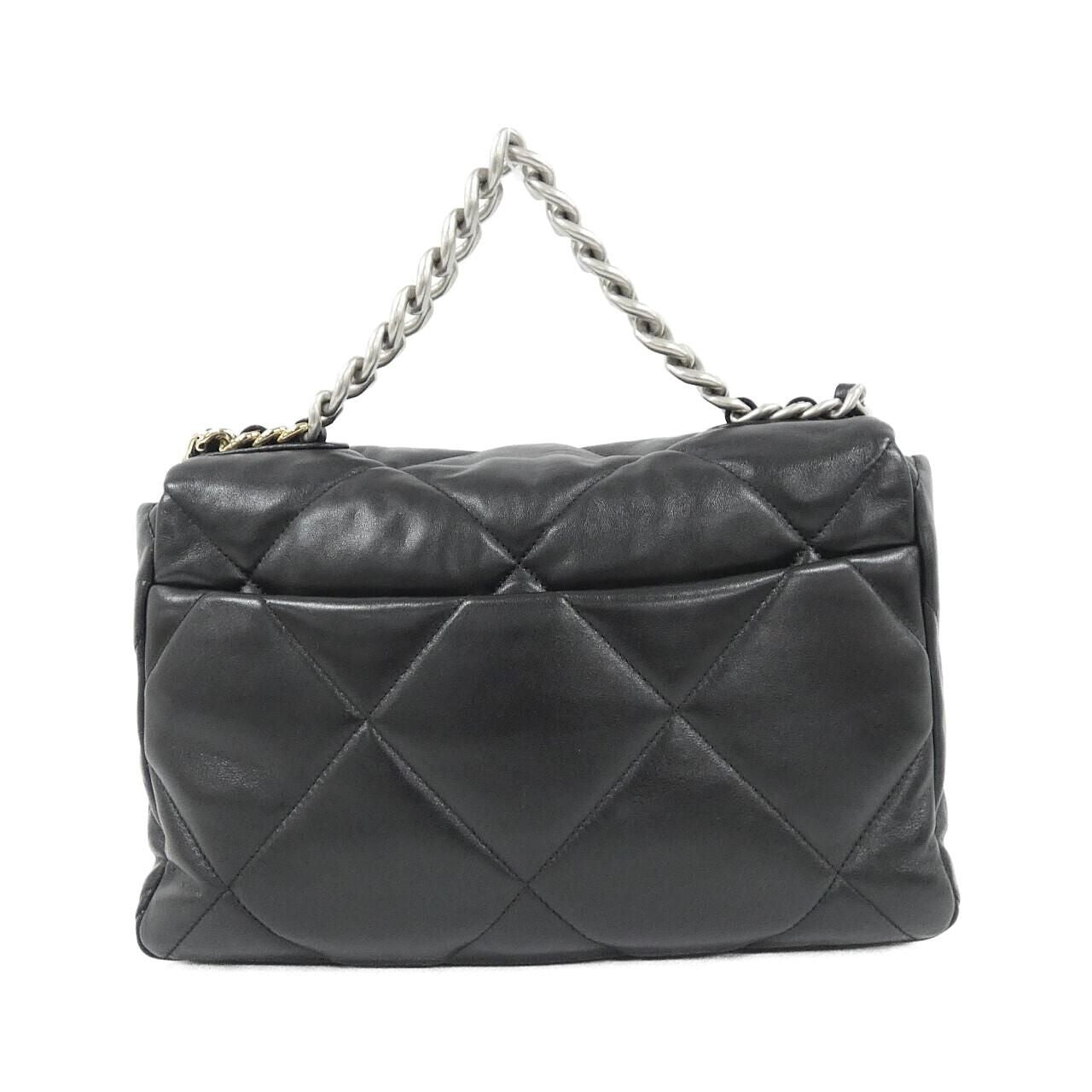 Chanel 19 Line Shoulder — view 2