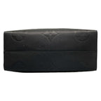 Louis Vuitton Tote Monogram Empreinte On The Go GM Noir Leather Cowhide — view 5