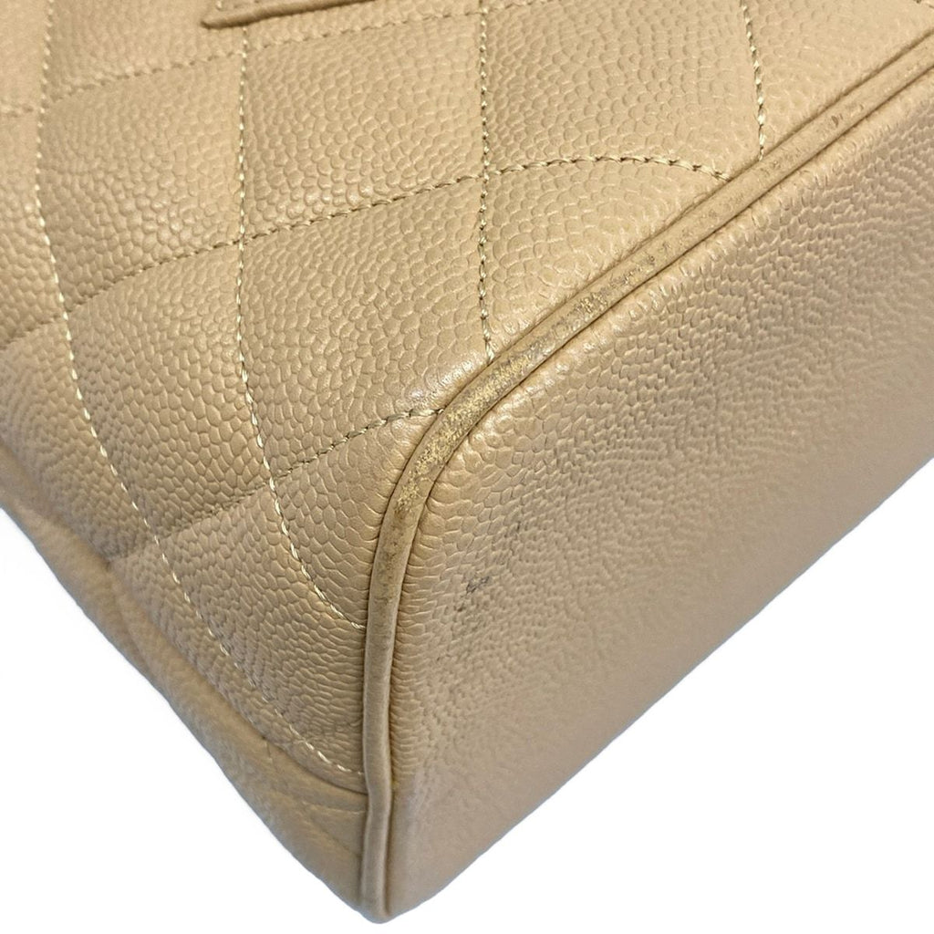 Chanel Tote Reissue Beige Gold CC Logo — view 6