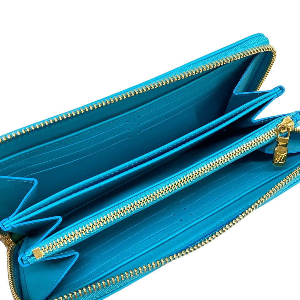 Louis Vuitton Wallet Cousin Zippy Turquoise Leather — view 3