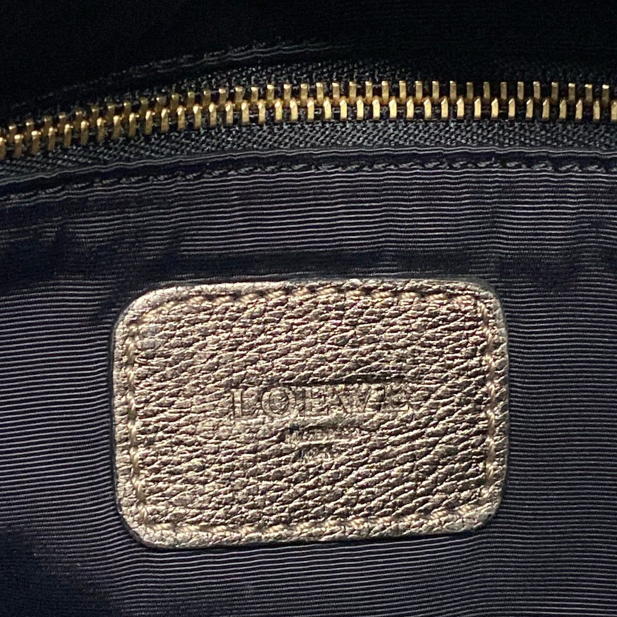 Loewe Handbag Beige Gold Leather — view 9