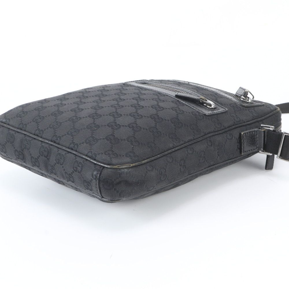 Gucci GG Canvas Leather Shoulder Bag Crossbody Messenger Black — view 4