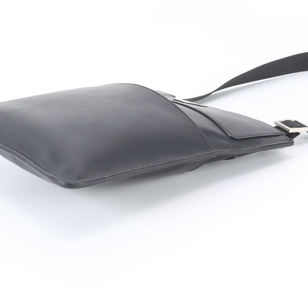 Gucci 019 Leather Shoulder Bag Crossbody Messenger Business Black — view 4