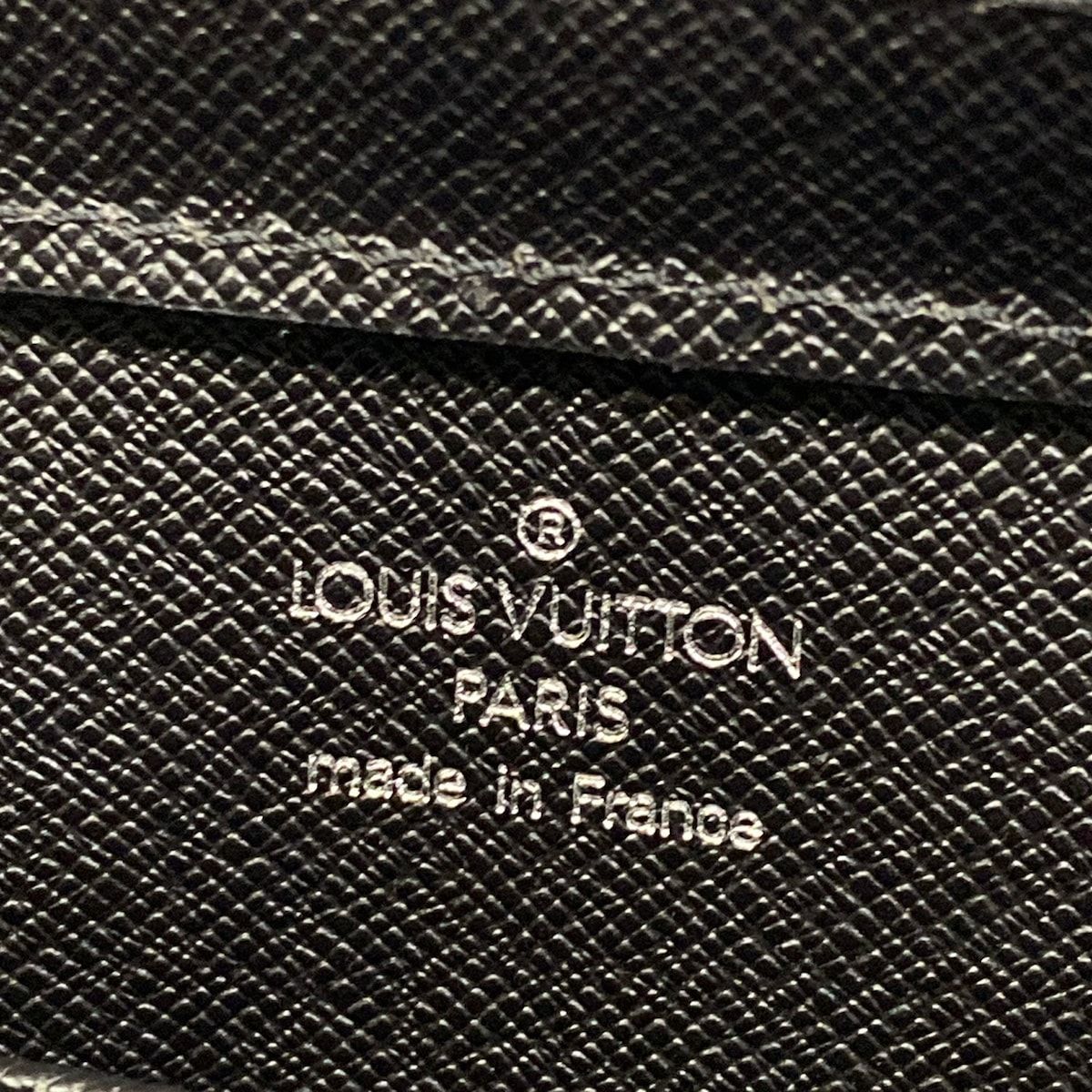 Louis Vuitton Second Bag Taiga Baikal Ardoise Leather — view 9