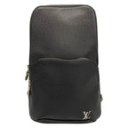 Louis Vuitton Shoulder Bag Taiga Avenue Noir Leather Cowhide