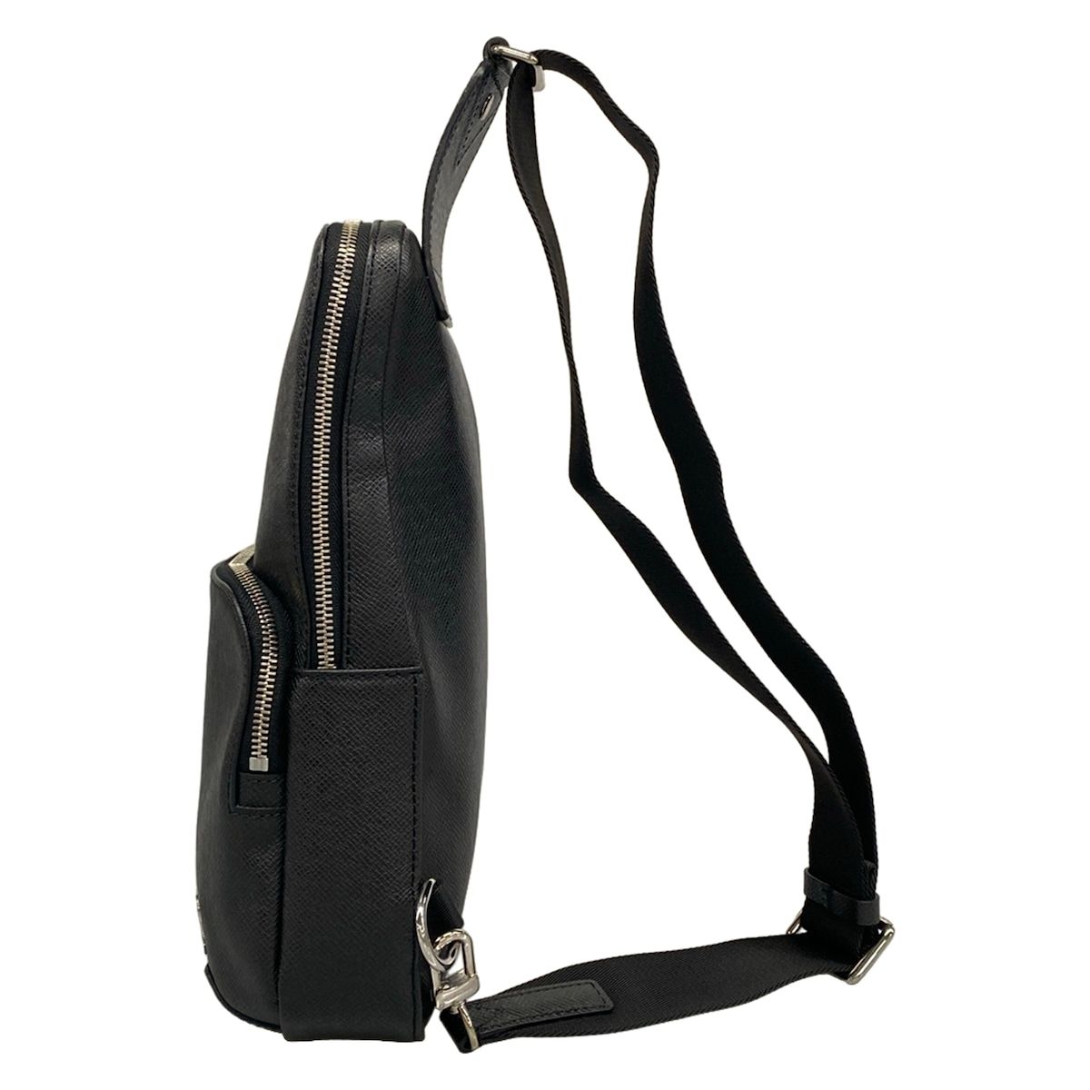 Louis Vuitton Shoulder Bag Taiga Avenue Noir Leather Cowhide — view 4