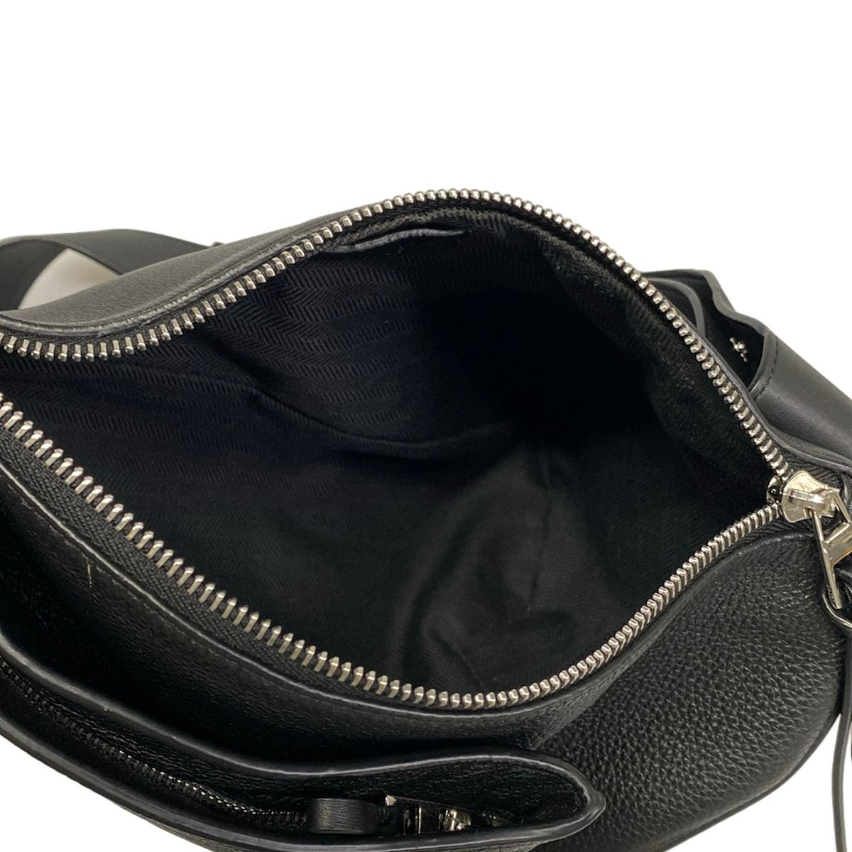 Loewe Shoulder Bag Anton Sling Black Leather — view 7