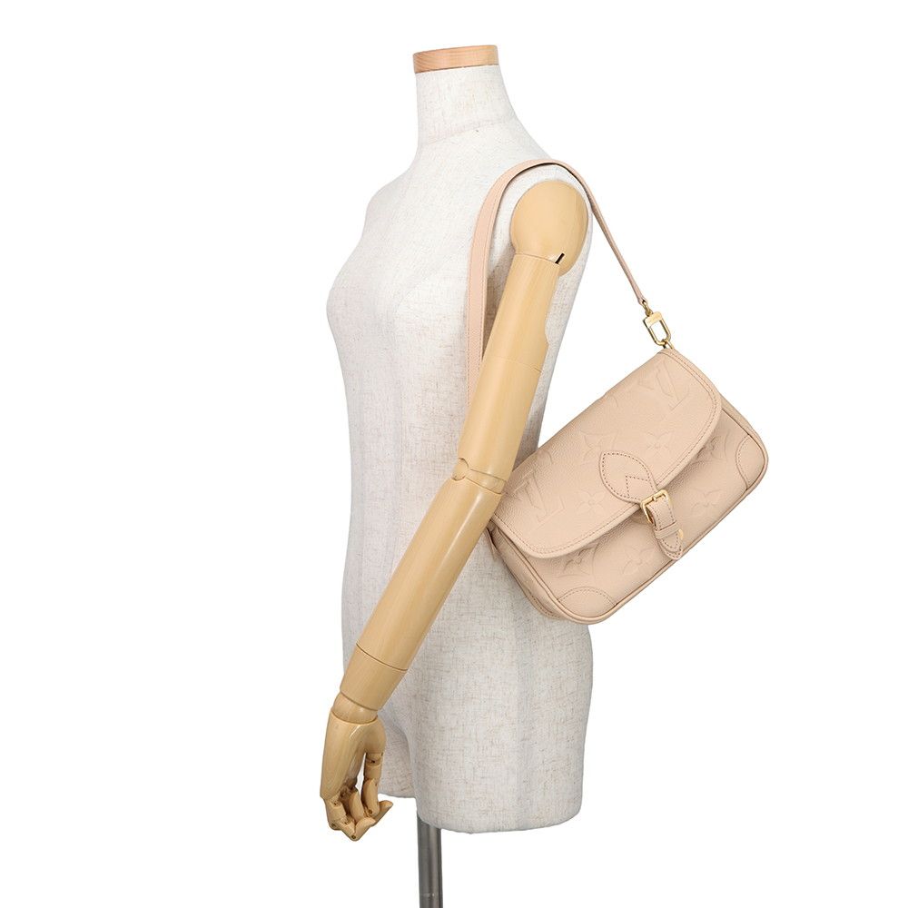Louis Vuitton Shoulder Bag Monogram Empreinte Diane 2-Way — view 5