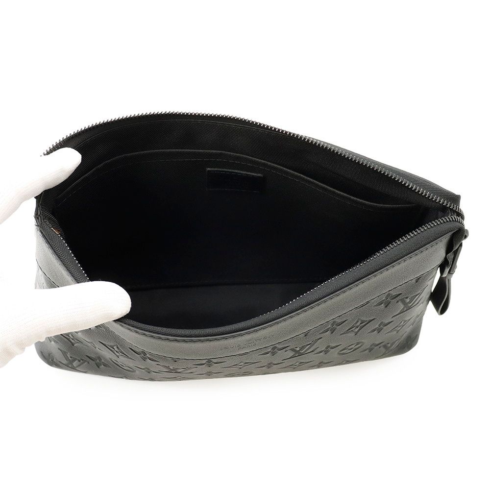 Louis Vuitton Clutch Monogram Shadow Pochette Voyage Spur Black — view 5