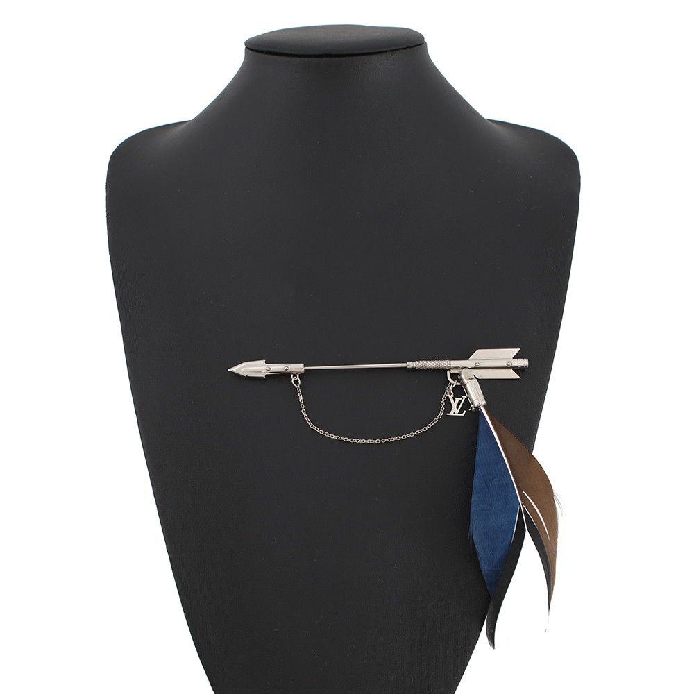 Louis Vuitton Brooch Arrow Feather — view 5