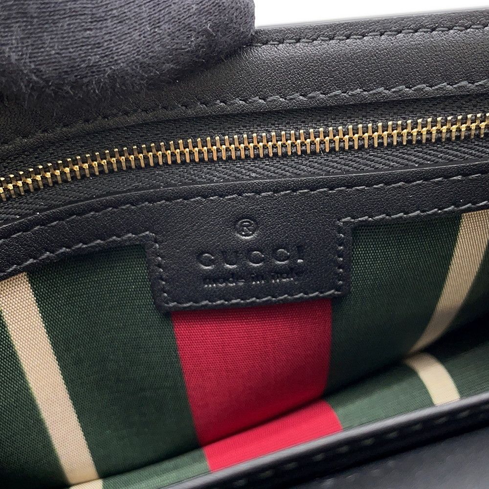 Gucci Shoulder Wallet GG Emblem Leather — view 9