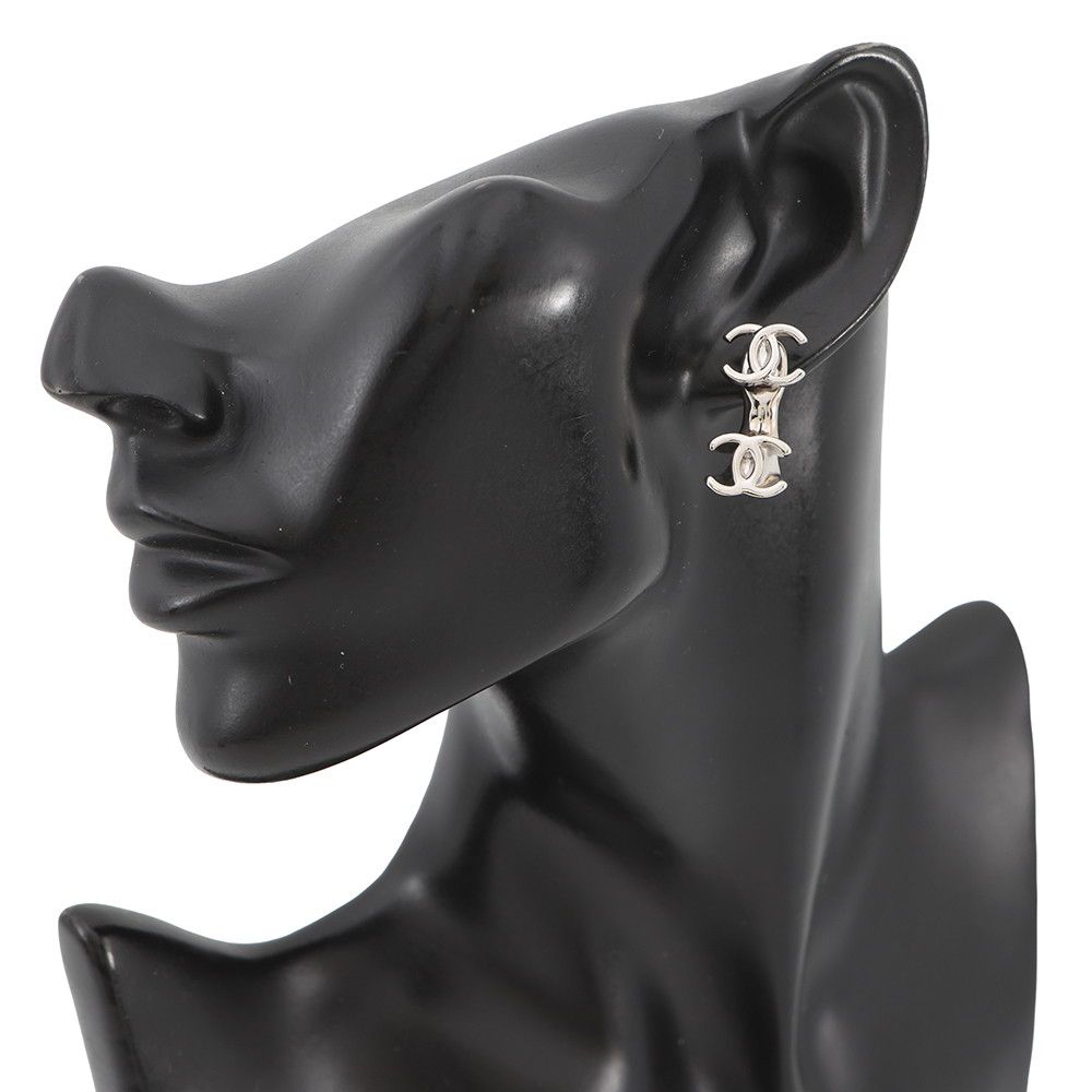Chanel Earrings CC Logo 26 S 2-Way — view 6