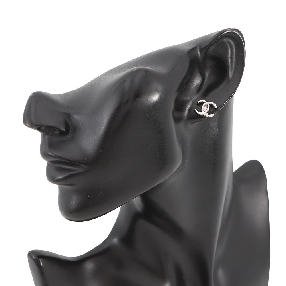 Chanel Earrings CC Logo 26 S 2-Way — view 7