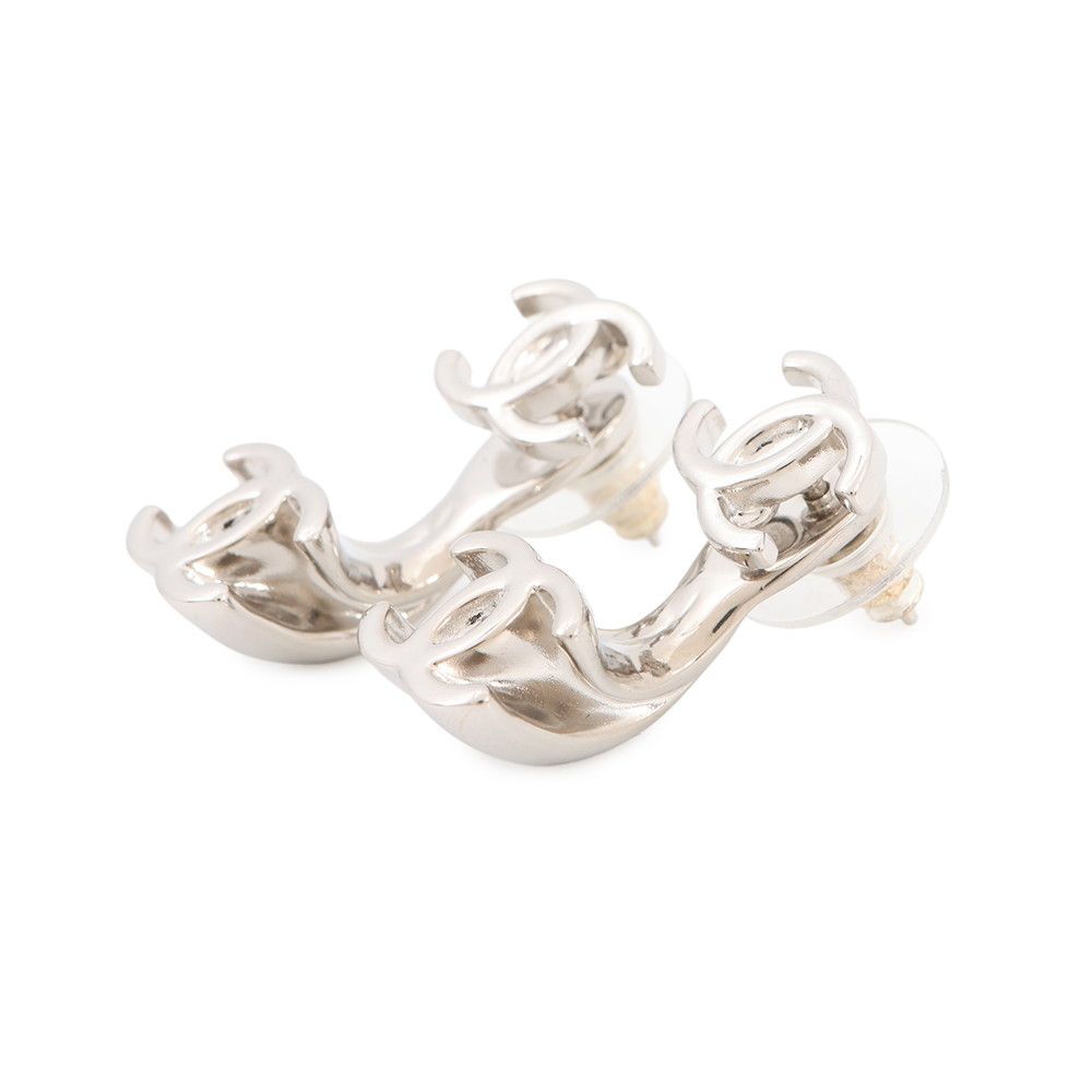 Chanel Earrings CC Logo 26 S 2-Way — view 3