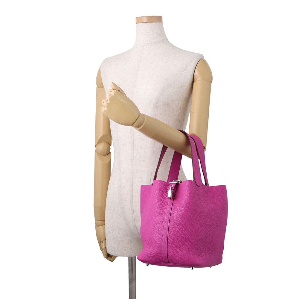 Hermes Handbag Picotin Lock MM Magnolia Silver Taurillon Clemence — view 3