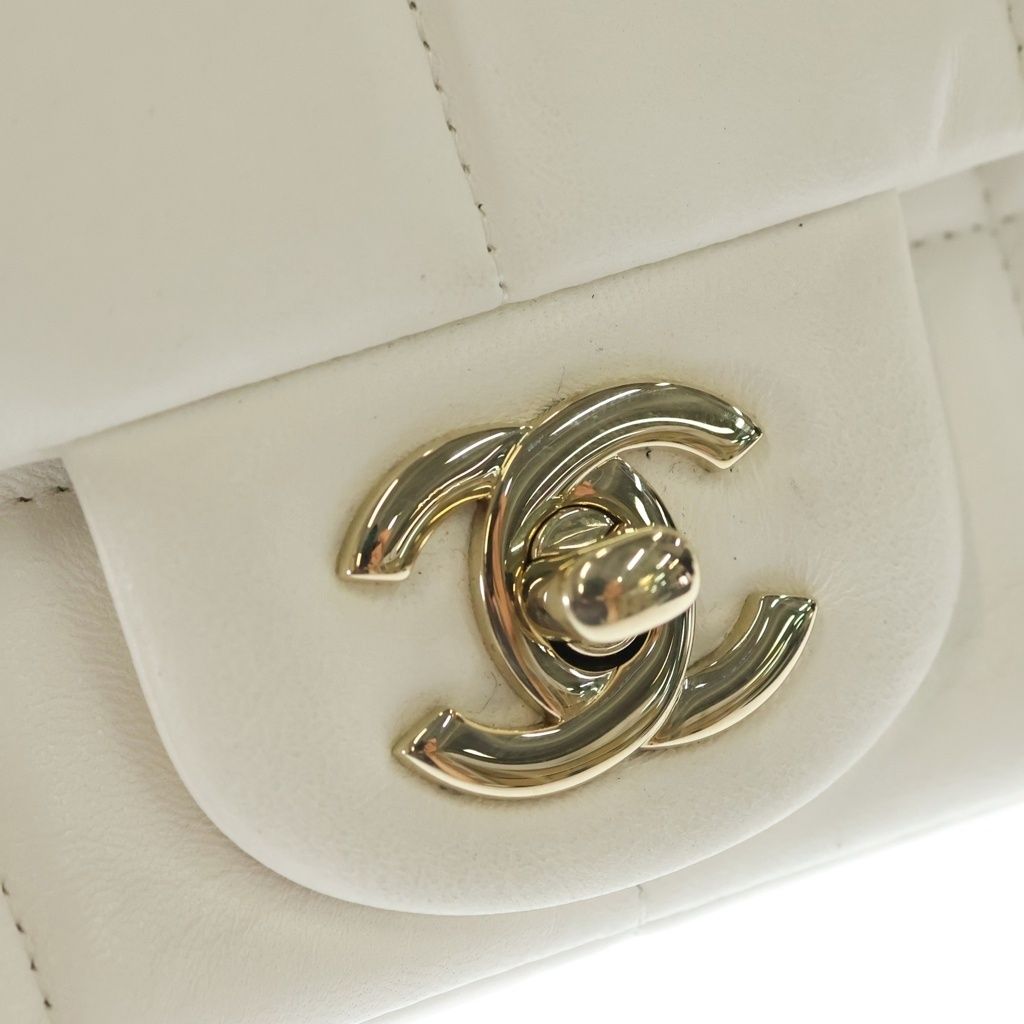 Chanel Choco Bar Mini Flap Lambskin Leather Chain Shoulder Bag Gold White — view 7
