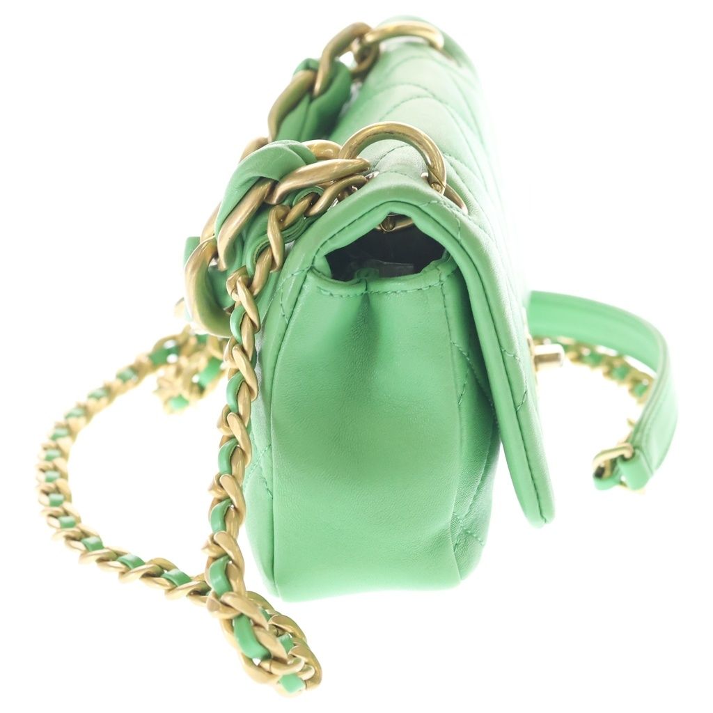 Chanel Quilted 18 Lambskin Leather Chain Shoulder Bag Gold Green — view 3