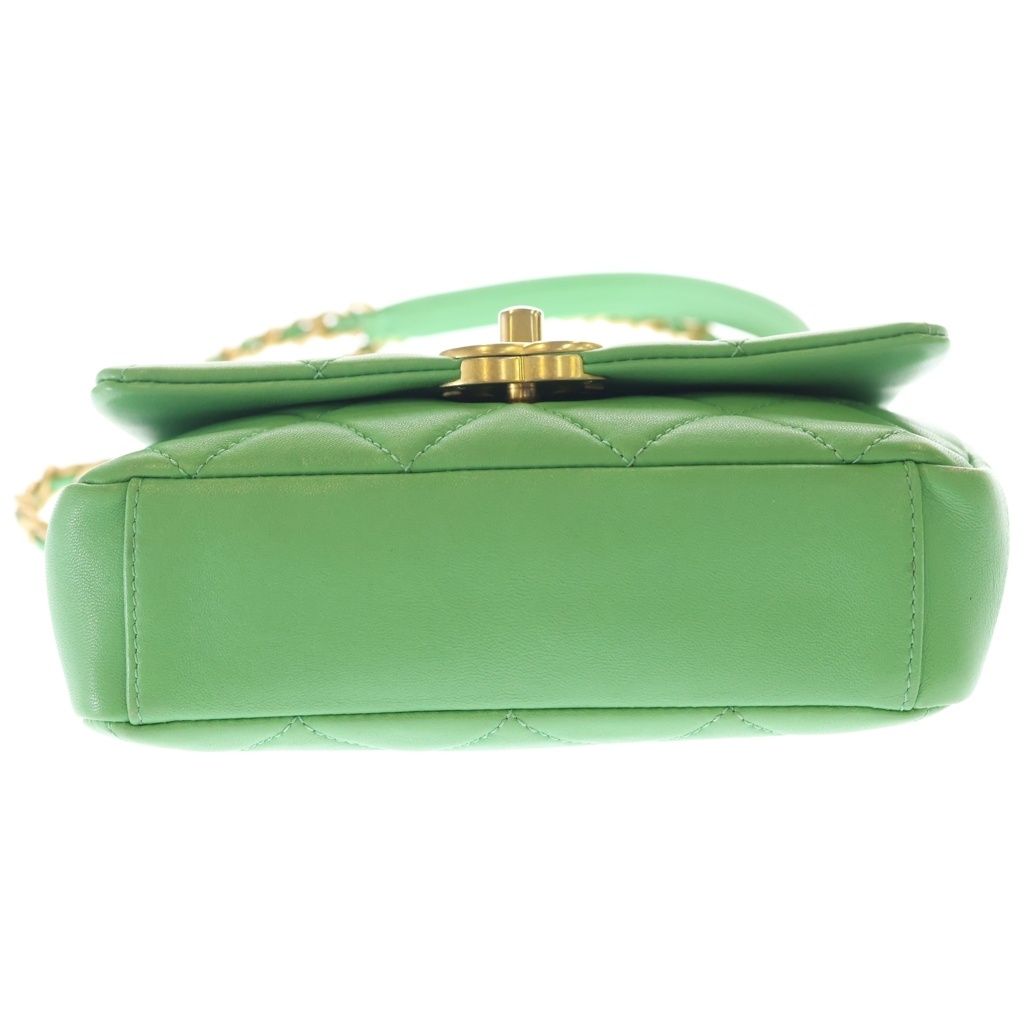 Chanel Quilted 18 Lambskin Leather Chain Shoulder Bag Gold Green — view 4