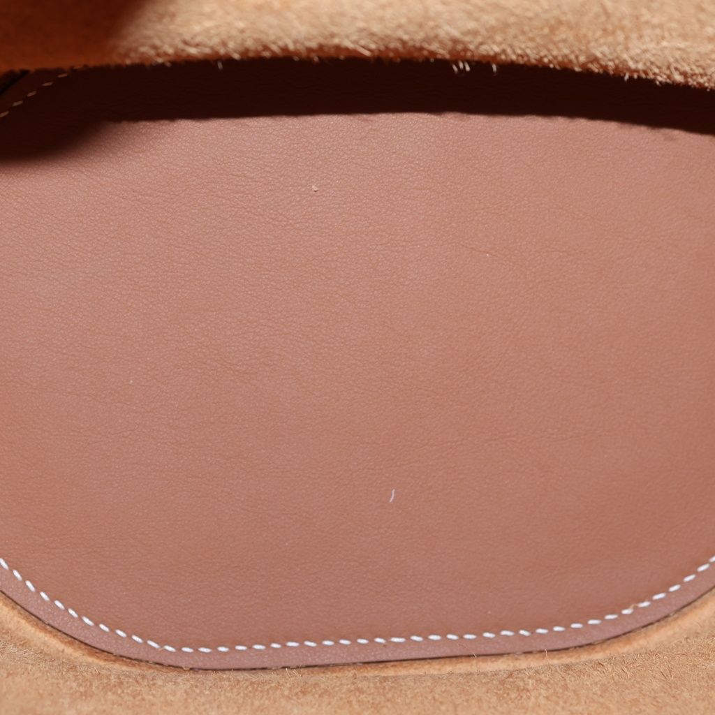 Hermes in the Loop 18 Gold Taurillon Handbag Brown — view 7