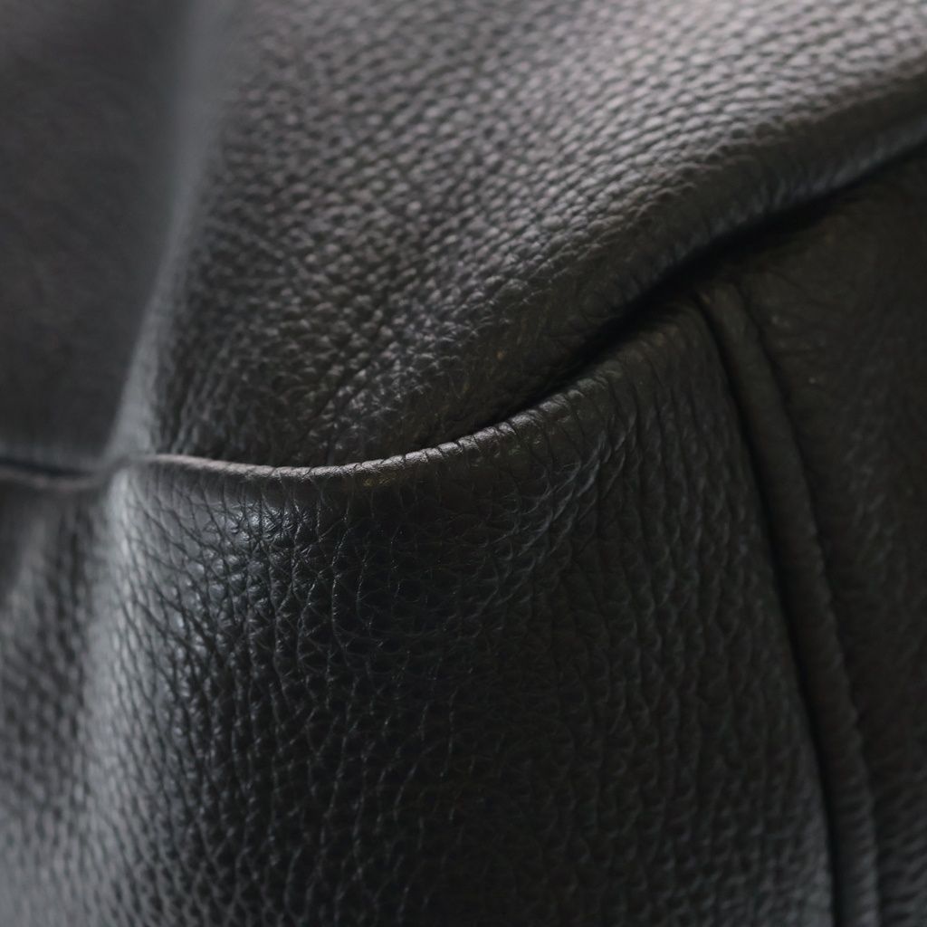 Prada Vitello Daino Shoulder Bag Triangle Logo Black — view 5