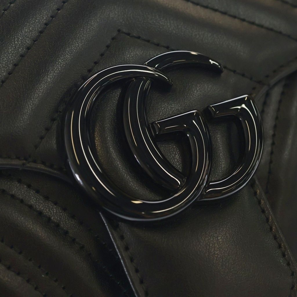 Gucci GG Marmont Quilted Leather Chain Shoulder Bag Black — view 6