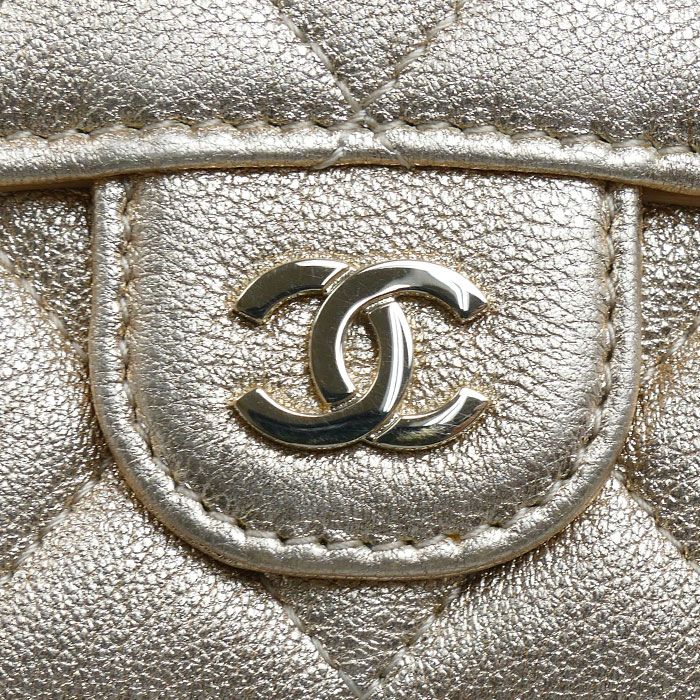 Chanel Classic Small Flap Wallet Trifold Gold — view 7