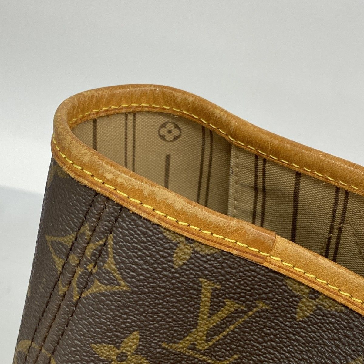 Louis Vuitton Tote Monogram Neverfull MM Brown — view 8