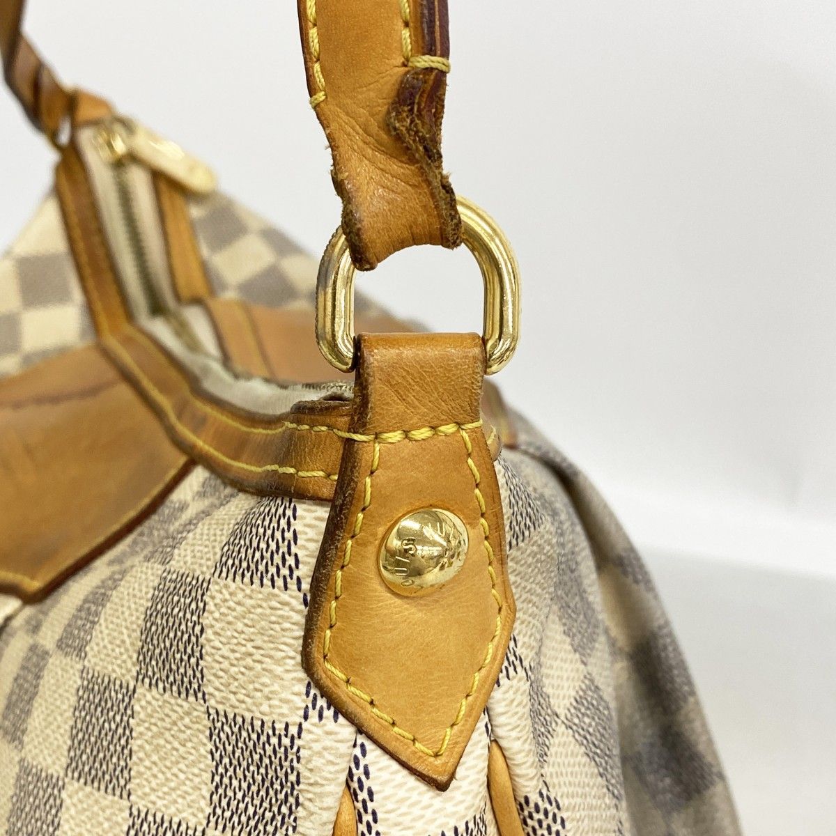 Louis Vuitton Shoulder Bag Damier Azur Syracuse MM White — view 9
