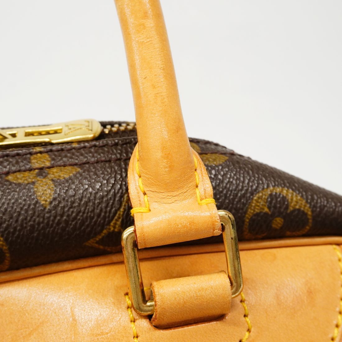 Louis Vuitton Handbag Monogram Deauville Brown — view 8