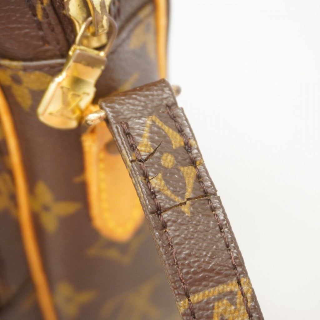 Louis Vuitton Shoulder Bag Monogram Amazon Brown — view 6