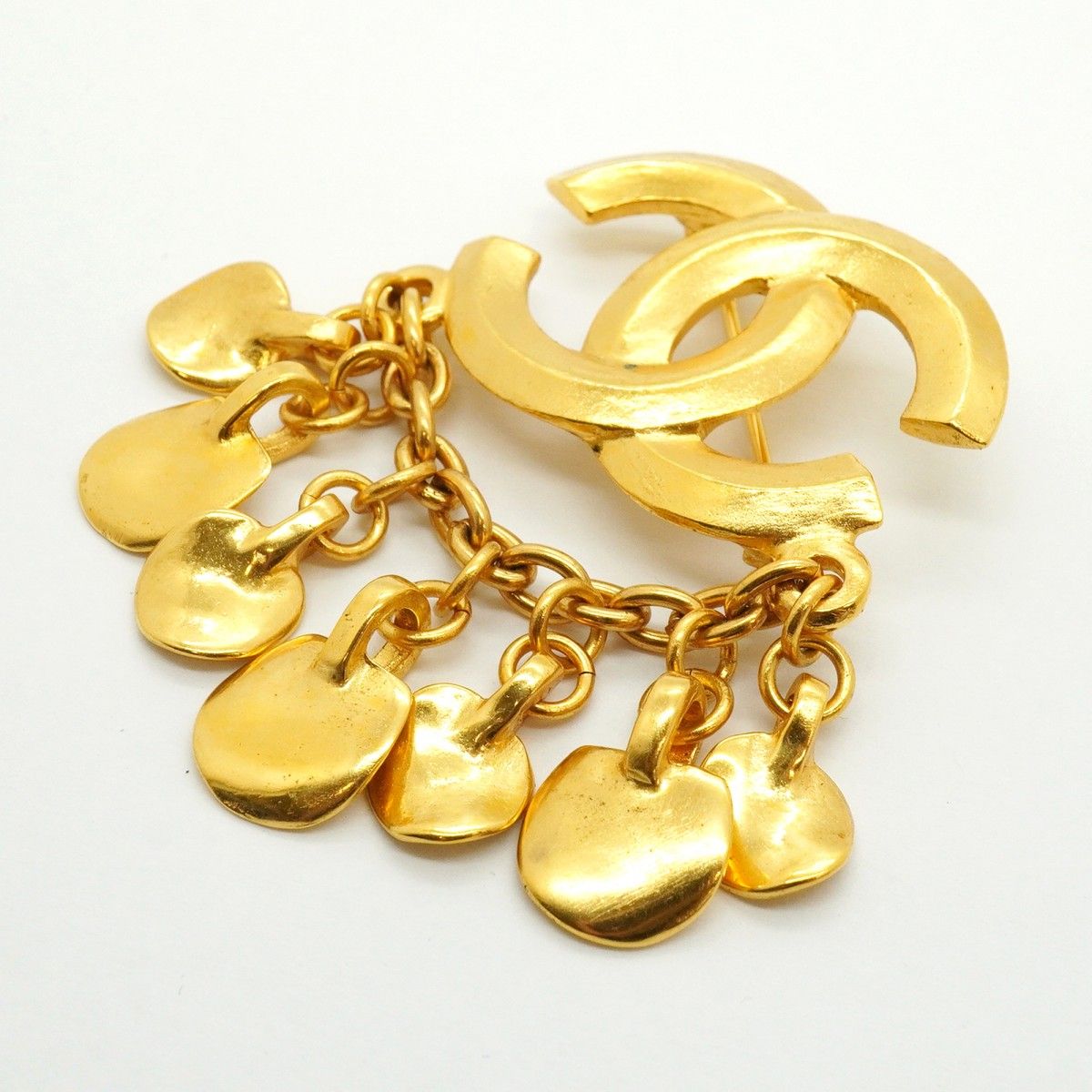 Chanel Brooch Vintage CC Logo Gold Plated — view 2