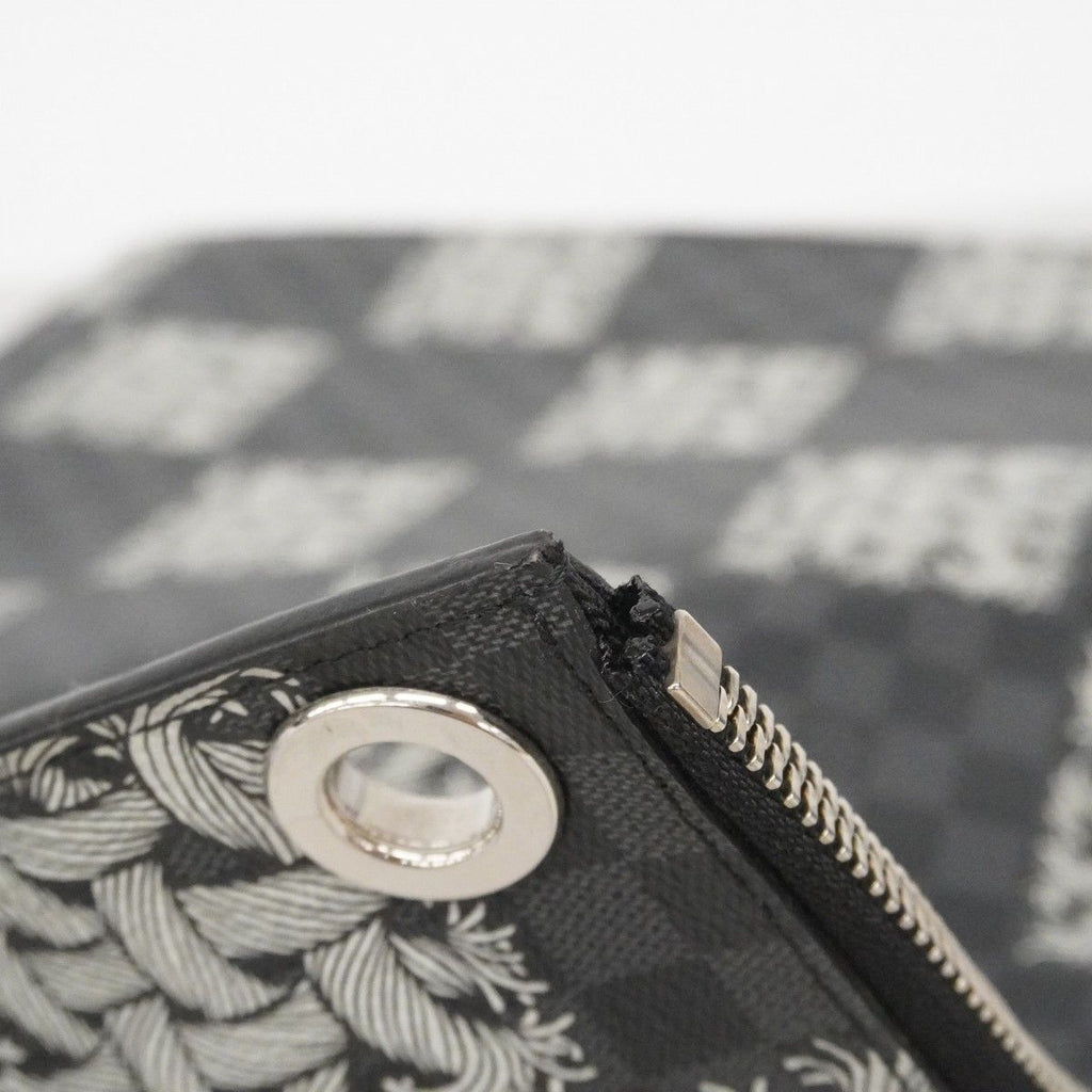 Louis Vuitton Clutch Damier Graphite Christopher Nemes Collaboration Pochette — view 9