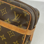 Louis Vuitton Clutch Monogram Compiegne 23 Brown — view 7