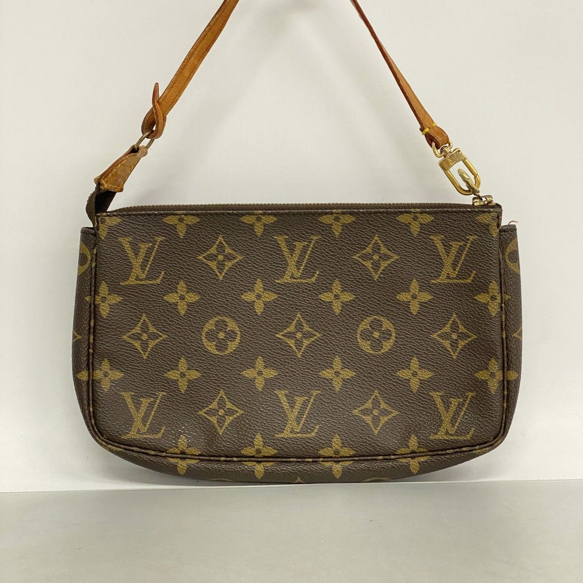Louis Vuitton Pouch Monogram Pochette Brown — view 9