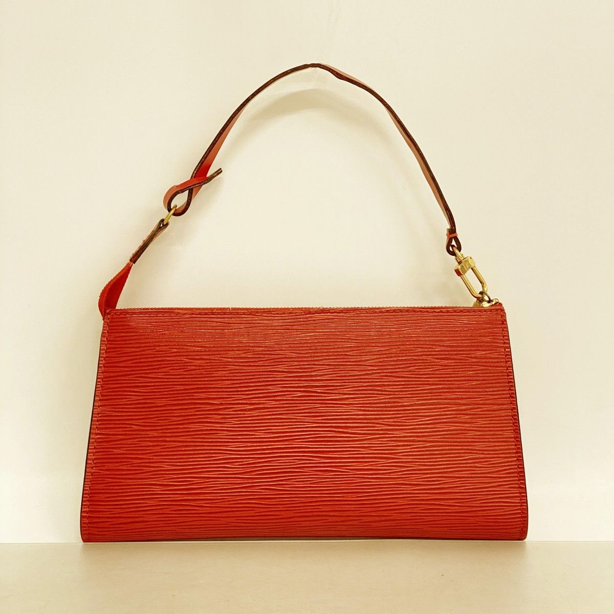 Louis Vuitton Pouch Epi Pochette Accessoire Castilian — view 9