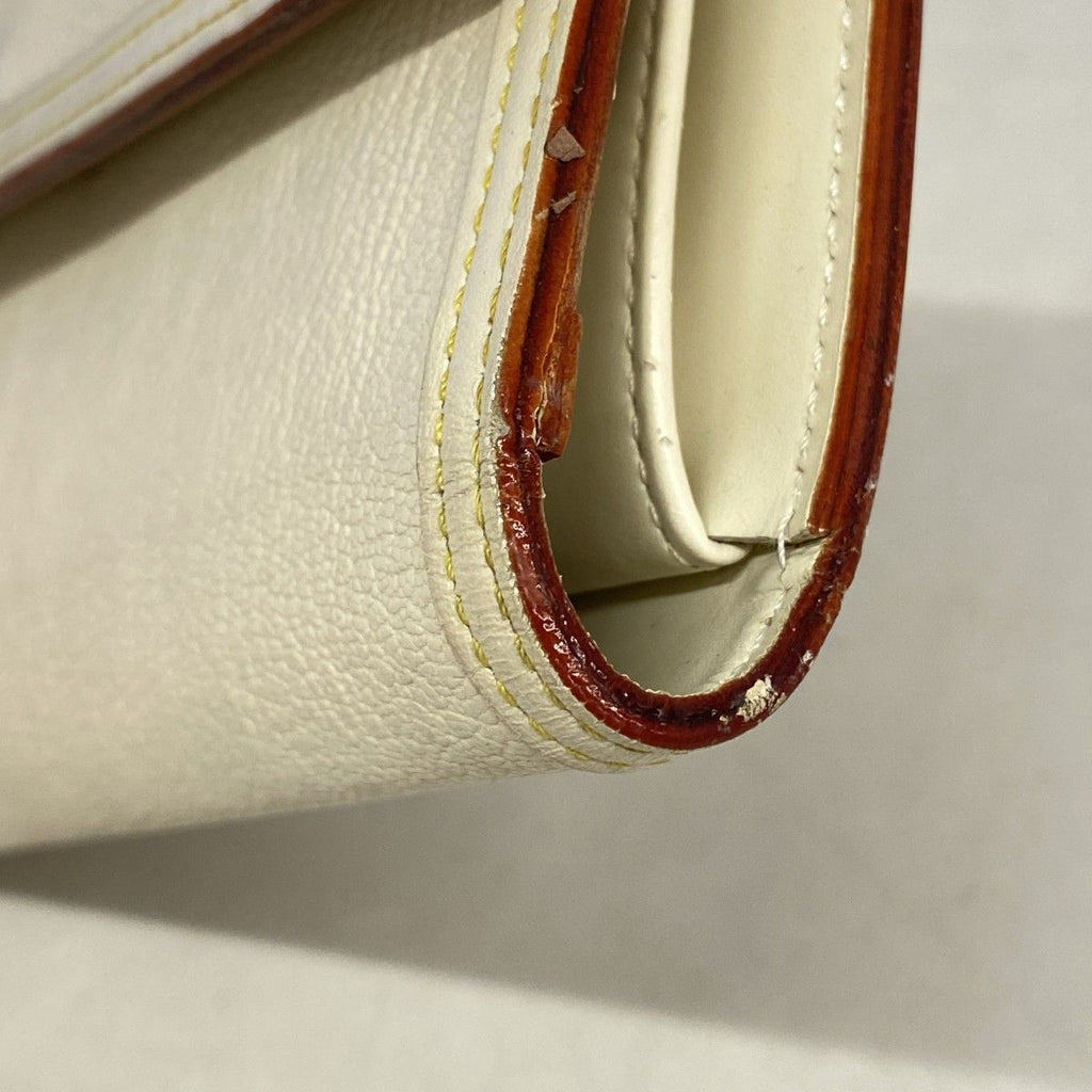 Louis Vuitton Trifold Wallet Suhali Porte Tresor International Blanc — view 5
