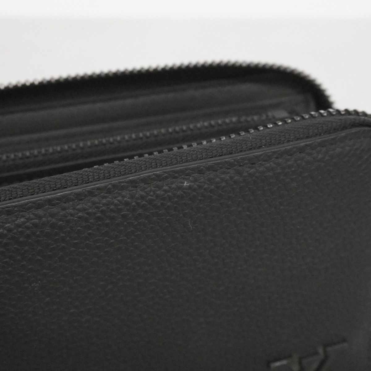 Louis Vuitton Wallet Aerogram Zippy Horizontal Black — view 9