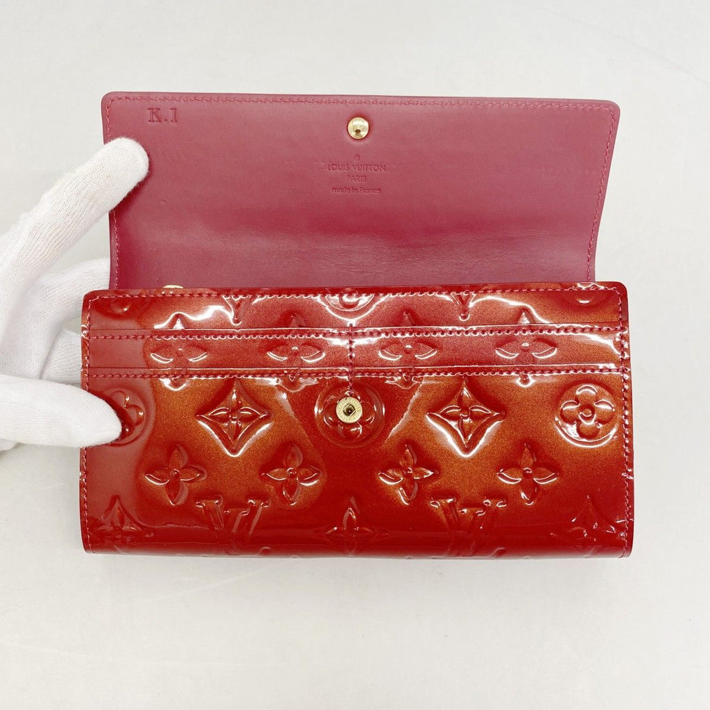 Louis Vuitton Wallet Vernis Portefeuille Sarah Pomme D'amour — view 6