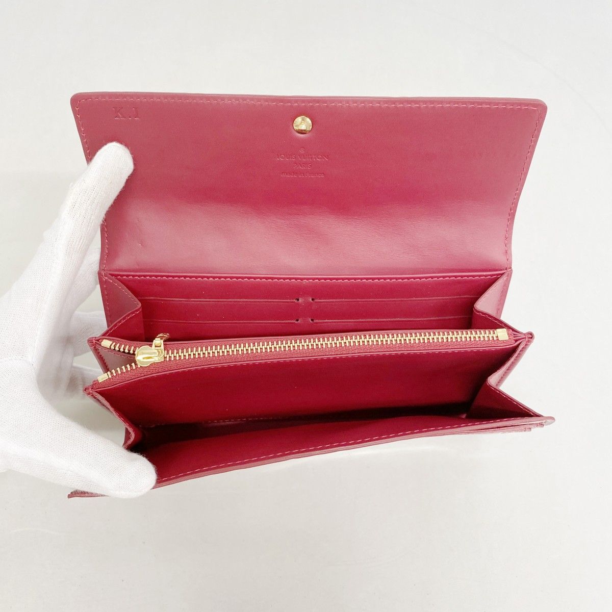 Louis Vuitton Wallet Vernis Portefeuille Sarah Pomme D'amour — view 3