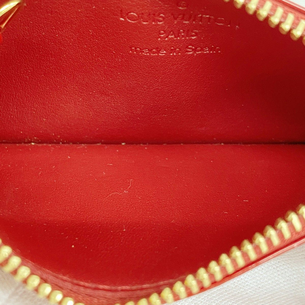 Louis Vuitton Coin Case Vernis Pochette Cles Pomme D'amour — view 3