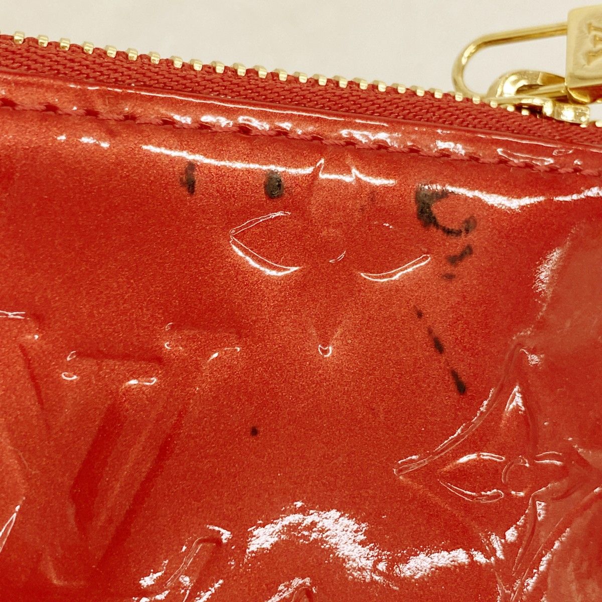Louis Vuitton Coin Case Vernis Pochette Cles Pomme D'amour — view 6